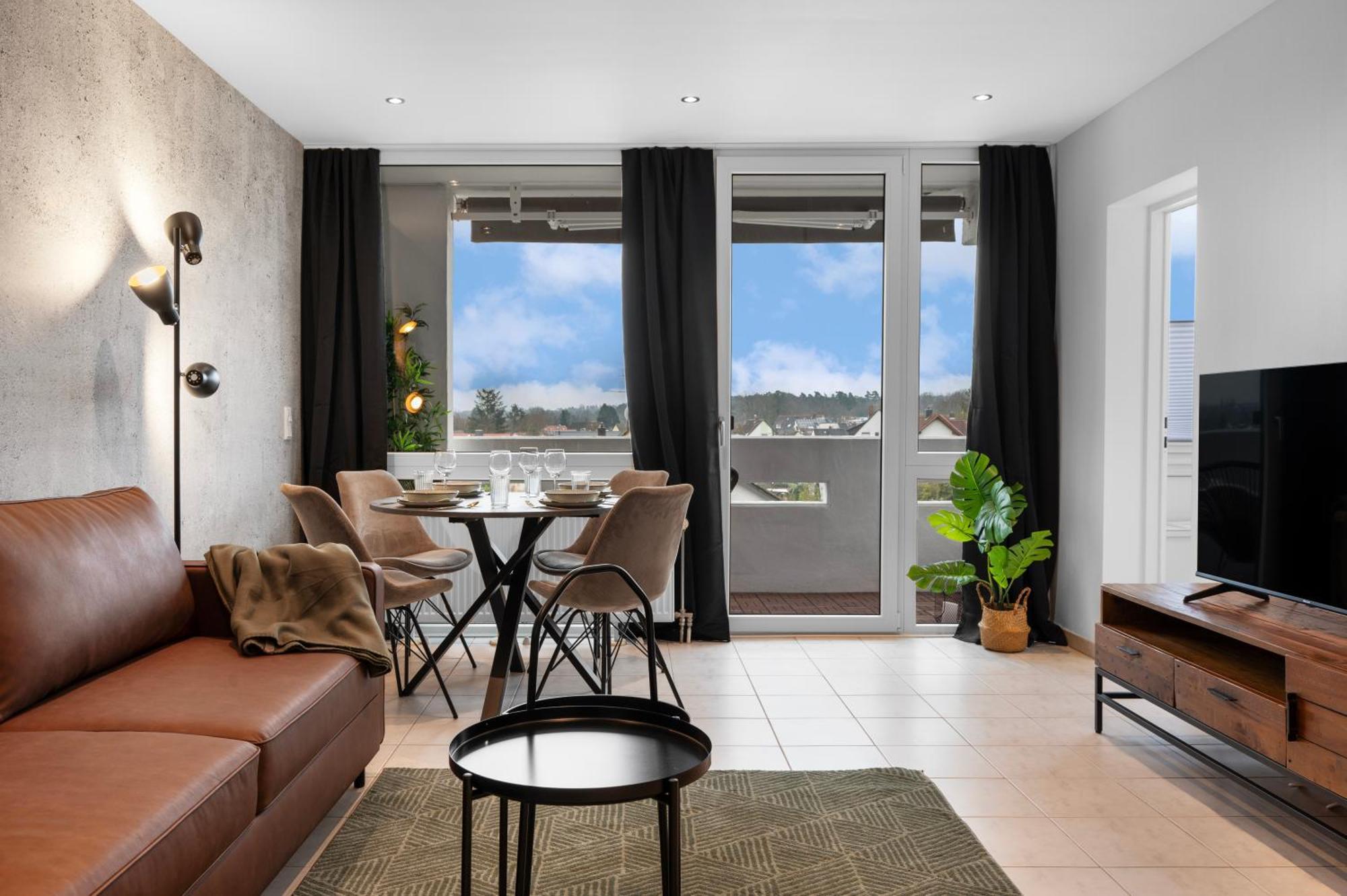 Ferienwohnung Urban Jungle Industrial Parkplatz Balkon Business Dreieich Exterior foto
